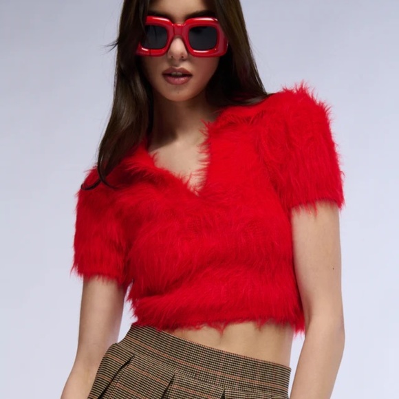 AKIRA LIFE OF THE PARTY FUZZY KNIT TOP, Christmas, Size M - Picture 3 of 7